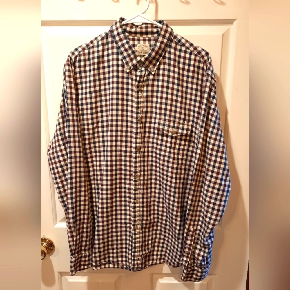 J. Crew Shirt Mens XL Maroon Plaid Cotton Workshirt Business Classic Preppy